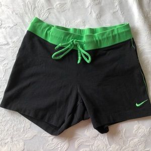 Nike Running Shorts S